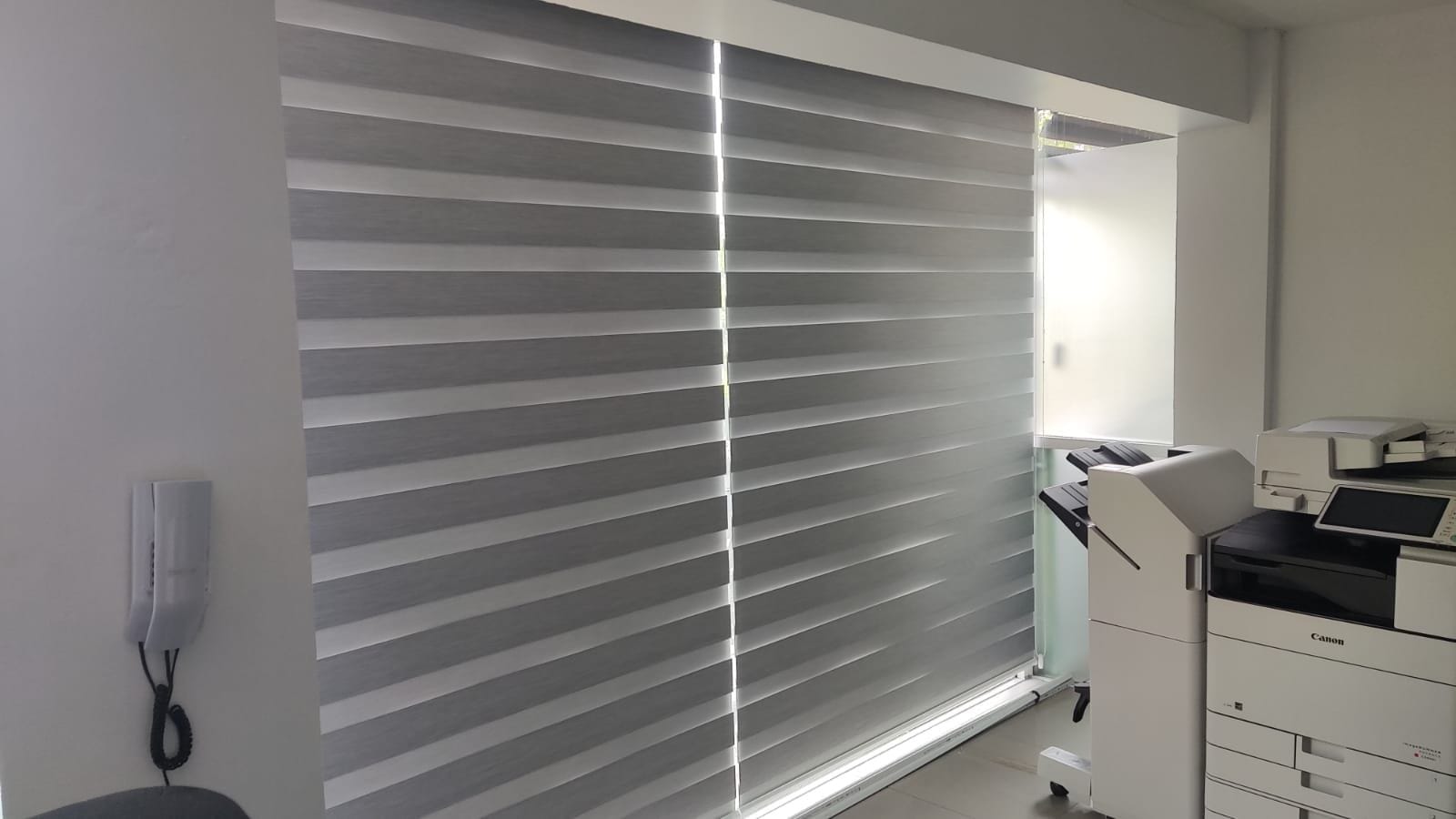 persiana sheer elegance black out